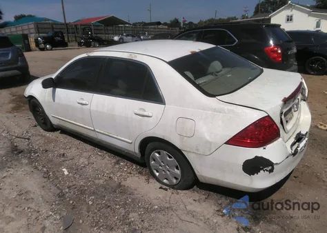 2007 Honda Accord 2.4 Lx из США, поврежденный, VIN 1HGCM56477A113524